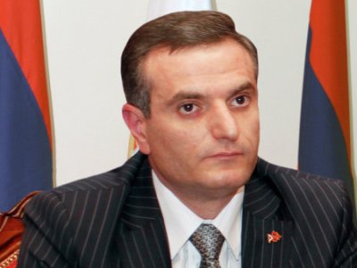 Ադրբեջանի ագրեսիան ուղղված է Ղարաբաղի շուրջ խաղաղ բանակցությունները ձախողելուն. Արտակ Զաքարյան