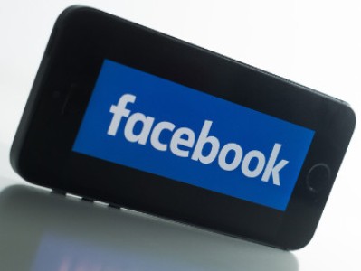 Facebook запустит чат-ботов