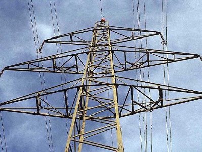 Единственная электростанция Газы остановила работу из-за спора властей