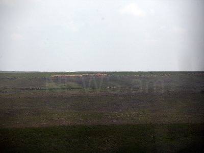 Azerbaijan opens fire at Armenia military positions at night