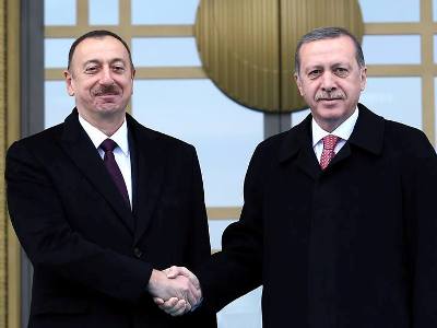 Ալիեւը Թուրքիայում հանդիպել է Էրդողանի ու Դավութօղլուի հետ