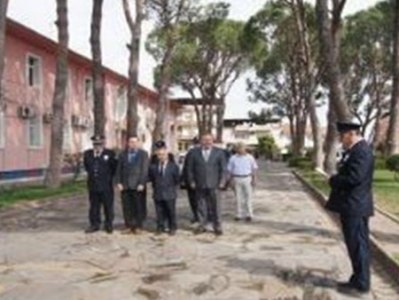 В одном из районов Турции в мероприятии в честь Дня формирования Полиции приняли участие 6 человек