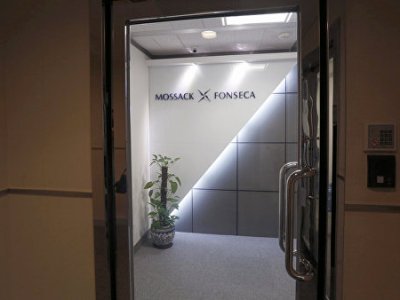 Mossack Fonseca -ում խուզարկության ժամանակ գտել են ոչնչացված փաստաթղթերով քսակներ