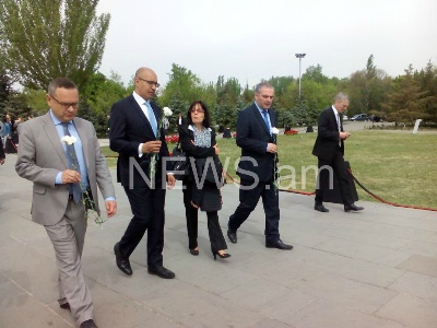 French minister stated need to unite all strengths for recognition of Armenian Genocide