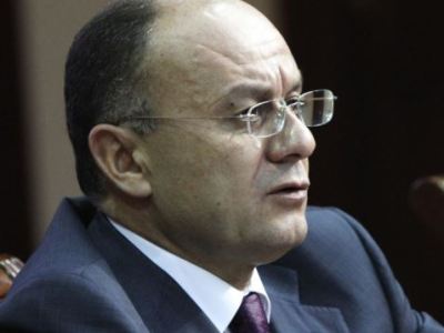 Օհանյան․ Աշխատում ենք զենքն արագորեն Հայաստան հասցնելու ուղղությամբ