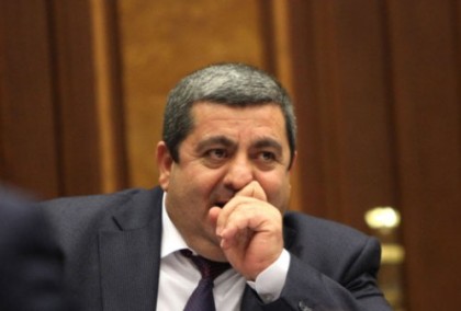«ՀԺ». Ուրան վաճառելու փորձի համար, բացի Շմայսի հորեղբորորդուց, կա ևս 5 ձերբակալված
