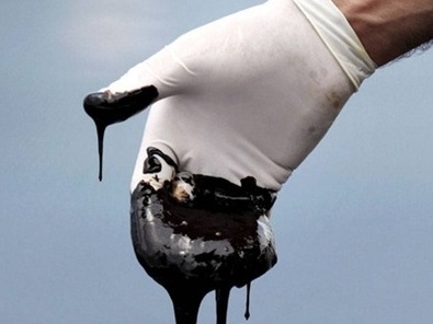 Нефть продолжает дорожать на информации о снижении добычи