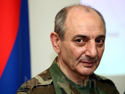 Президент НКР провел встречу с представителем АРФД