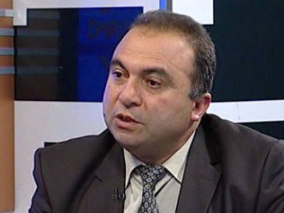 Արթուր Աղաբեկյանի պաշտոնը կարելի է հանգիստ կրճատել. Վահան Բադասյան. Tert.am