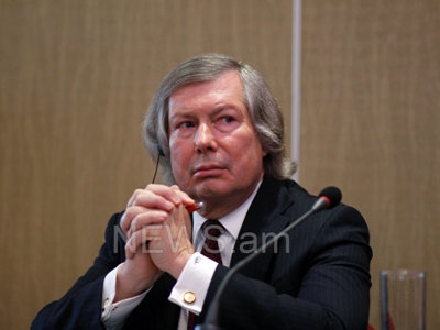 Warlick looks forward to a meeting of Armenian and Azerbaijani presidents