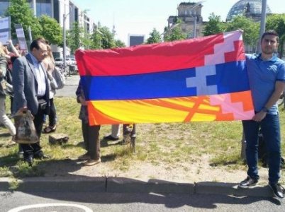 Գերմանիայում ադրբեջանցի քաղաքական էմիգրանտները միացել են ԼՂՀ-ի աջակցության ակցիային