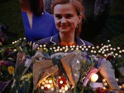 В Лондоне начался процесс по делу об убийстве парламентария Джо Кокс
