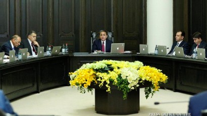 Արթուր Խաչատրյանը նշանակվել է տա­րած­­քա­յին կառավարման եւ զարգացման փոխնախարար