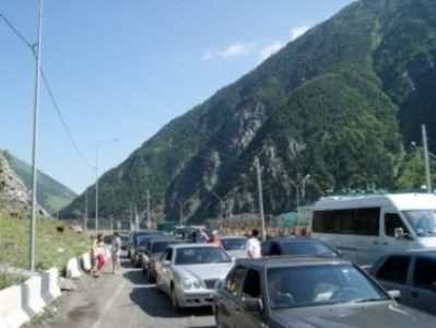 КПП «Верхний Ларс» закрыт: компания «Спайка» арендовала три парома для бесперебойного экспорта овощей и фруктов