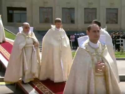 Գյումրիում կայացել է Սուրբ Պատարագը (ֆոտո)