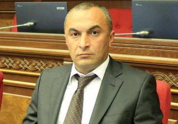 «Ժողովուրդ». Արթիկցի պատգամավորը փող չունի՞, որ արթիկցիներին օգնի