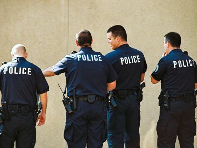 Obama admits there is problem of trust between US citizens and police