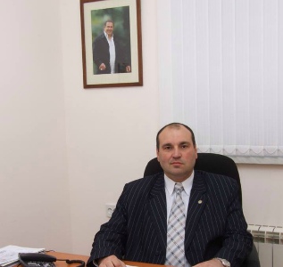 «Հրապարակ». ԲՀԿ Վանաձորի կառույցի ղեկավարը «պրիզնատ» է գալիս միայն Ծառուկյանին