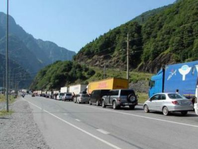 Լարսում մահացած հայ տղամարդը բարեկամի հետ ուղեւորներ էր տեղափոխում Պյատիգորսկից  Ղարաբաղ