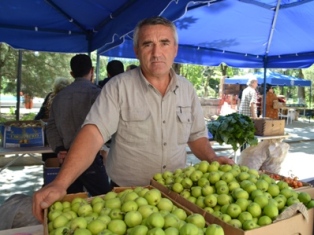 Կվերաբացվի գյուղմթերքի երկրորդ տոնավաճառը՝ «Մալիբու» սրճարանի մոտ