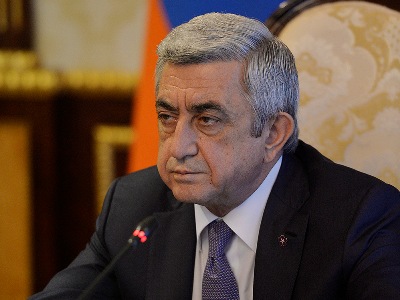 Սերժ Սարգսյանը հանձնարարել է գործուն միջոցներ ձեռնարկել (Ֆոտո)