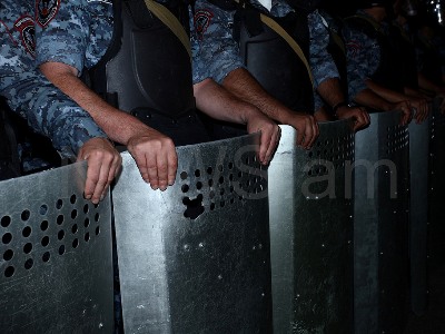 «Հիմնադիր խորհրդարանը» հաղորդել է ոստիկանական հարձակման մասին