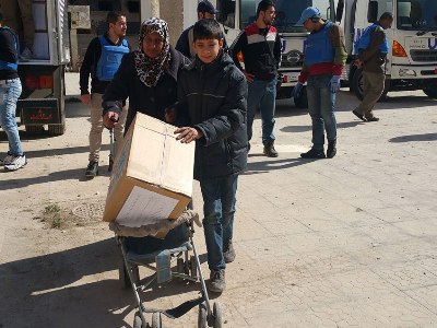 Washington Post:  US suspends humanitarian aid to Syrians due to fraud