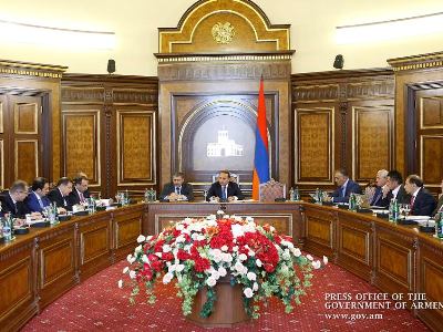 Այսօր խիստ կարեւոր են գործարար միջավայրի բարելավումը, կոռուպցիոն ռիսկերի նվազեցումը. Վարչապետ
