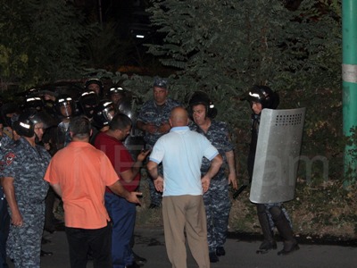 Լրագրողը հաղորդում է ներկայացրել հանցագործության մասին. նա սպառնալիքներ է ստացել (ֆոտո)