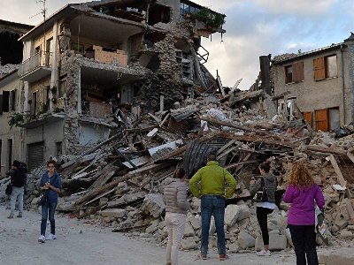 Death toll in Italy quake rises to 250