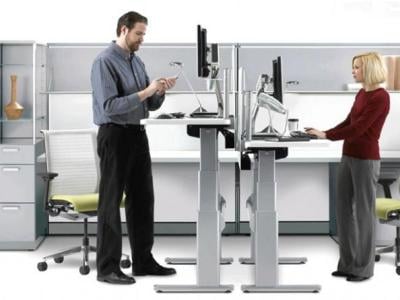 Scientists: Stand-up office job contributes to losing weight