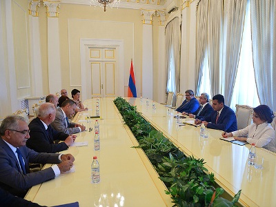 Armenia President highly appreciates France’s balanced stance over Karabakh issue (PHOTOS)