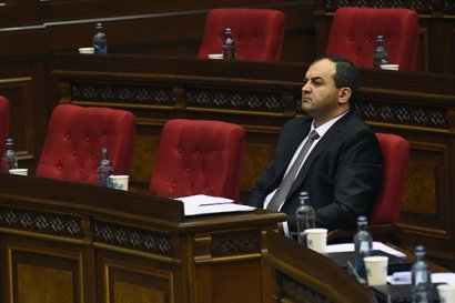 «Ժամանակ». Սերժ Սարգսյանն ամբողջացրեց եռանկյունին
