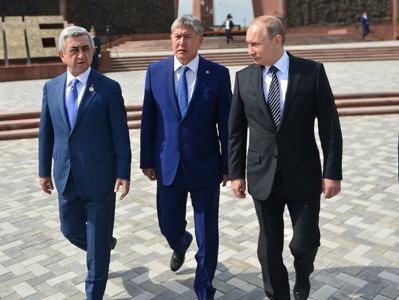 Ավարտվել է Սերժ Սարգսյանի աշխատանքային այցը Ղրղզստան (Ֆոտո)