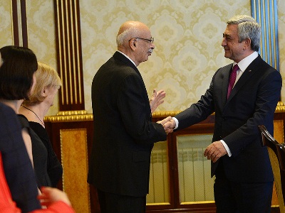 Armenia President awards medal to Howard Karagozian Memorial Foundation president (PHOTOS)