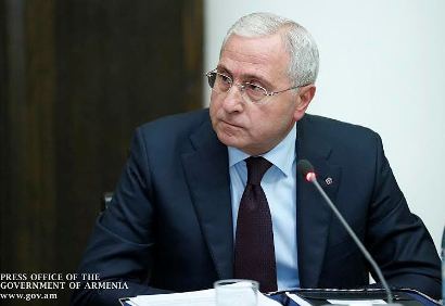 «Հրապարակ». Գյուղնախարարը հեռանալիս հուզվել է