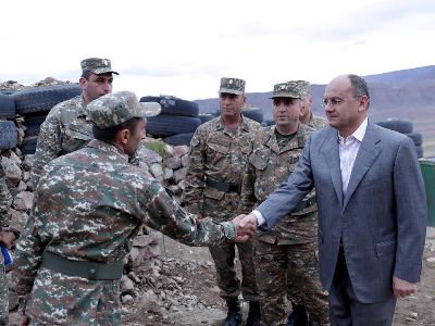 Պաշտպանության նախարարը դիրքեր էր գնացել
