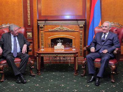 Նախորդ հինգ տարիների ընթացքում ՀՀ բանակի սպառազինությունը զգալի ավելացել է. Ռոշբլուան