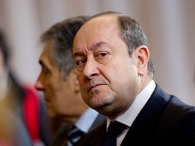 Ֆրանսիայի հետախուզության նախկին ղեկավարին կմեղադրեն ազդեցության չարաշահման մեջ