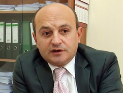 Ստեփան Սաֆարյան. ՀԱԿ-ից հեռանալը Փաշինյանին արմատական ընտրազանգվածի ձայներ չէր ապահովելու