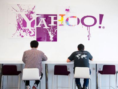 СМИ: Yahoo шпионила за клиентам по требованию американских спецслужб