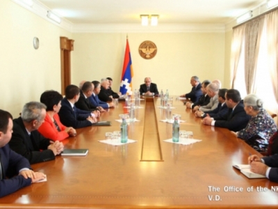 Karabakh President meets with representatives of a number of parties