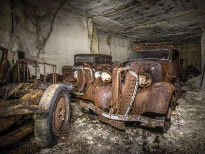 Ֆրանսիայի ստորգետնյա քարհանքում 1930-ականների տասնյակ ավտոմեքենաներ են հայտնաբերել