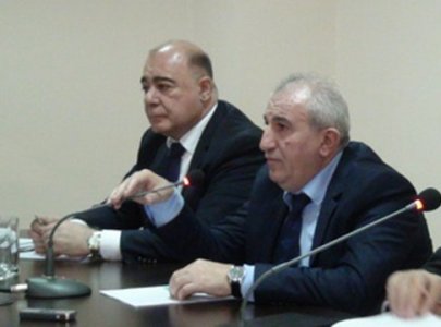 «Հրապարակ». Շիրակի մարզպետն ու Գյումրիի քաղաքապետը Ուջանի «քյաբաբնոցի» մոտ բարձր վիճել են