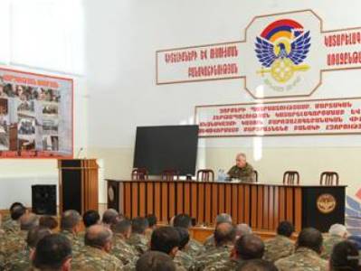 Խորհրդակցություն Արցախի ՊԲ-ում