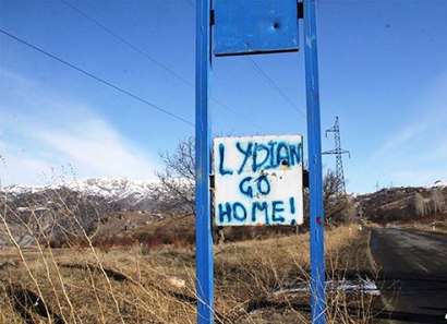 «ՉԻ». Ամուլսարի ոսկու հանքի շահագործողները պահպանակներ են բաժանում. Ո՞րն է սրա «մեսիջը»