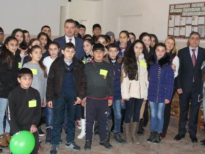 Beeline-ի աջակցությամբ մեկնարկեցին հատուկ դասընթացների շարքը