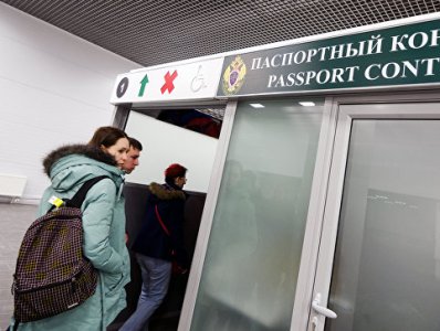 «Известия»: РФ намерена приостановить переговоры по введению безвизового режима с Турцией