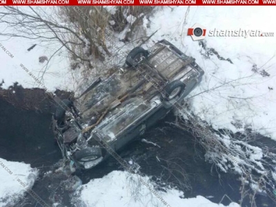 Крупное ДТП в Армении: машина оказалась в реке