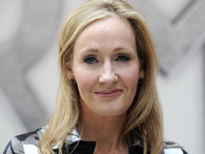 Joanne Rowling writes new novel